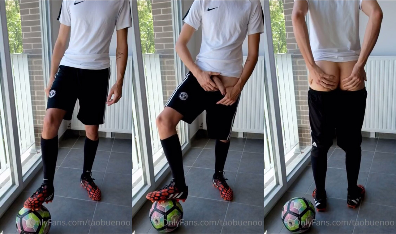 Horny Boy Playing With Ball And Stroking His Dick – Zacbnn
