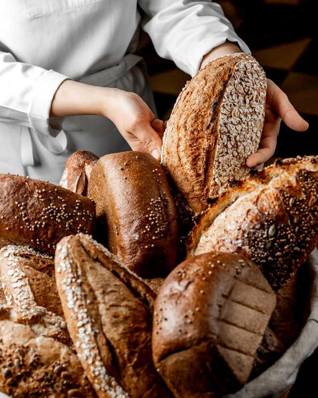 Arranging whole grain buns