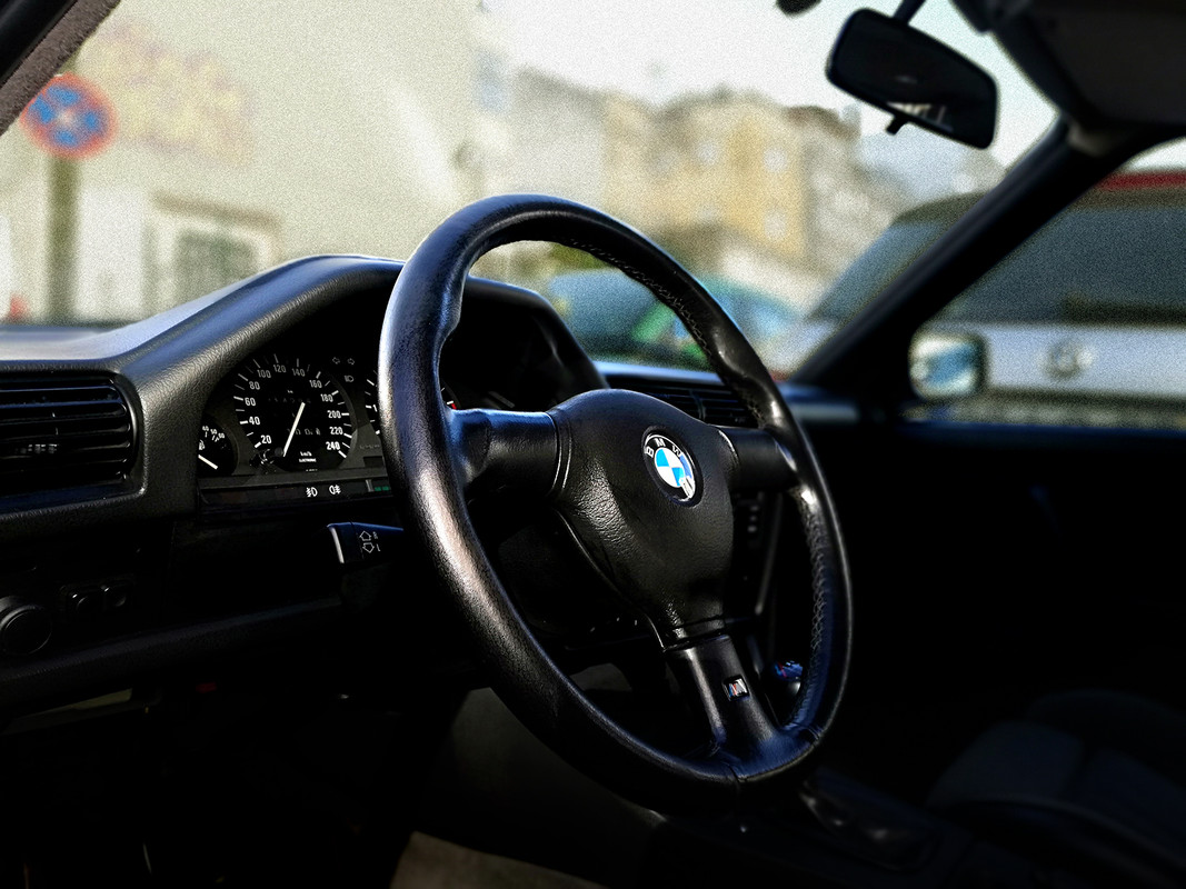 BM_E30_TOURING_EA2311-5