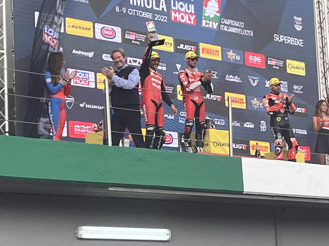 8863CFE3-7997-4D24-A14A-AD53052AB8FD