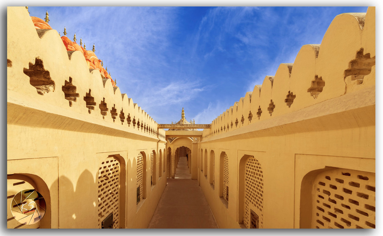yellowindiancorridors.jpg