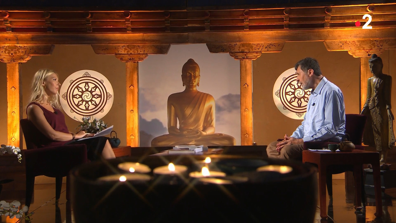 2020-08-09_08_30_Fr2_Sagesses-bouddhistes_Le-parcours-extraordinaire-de-Tenzin-Pal.mp4_snapshot_15.2