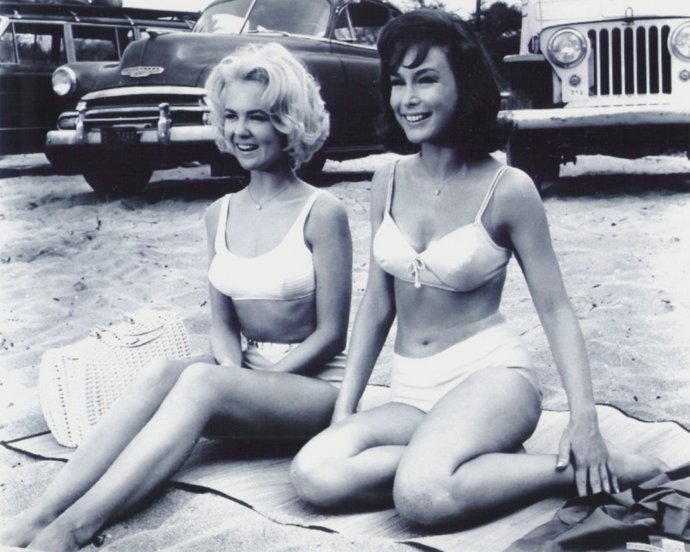 Barbara_Eden_b96