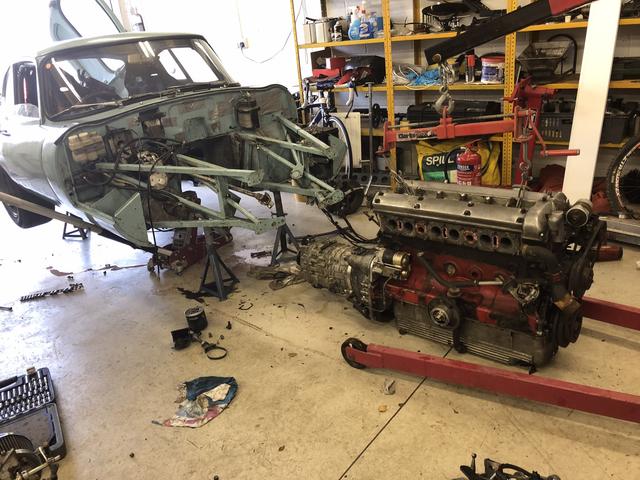 3D6EB814-6E9D-450B-BFF2-098BF974E263