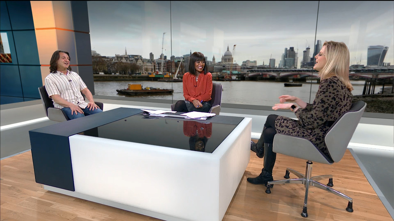 ITV News London_20230424_18001830.ts_snapshot_23.14.326