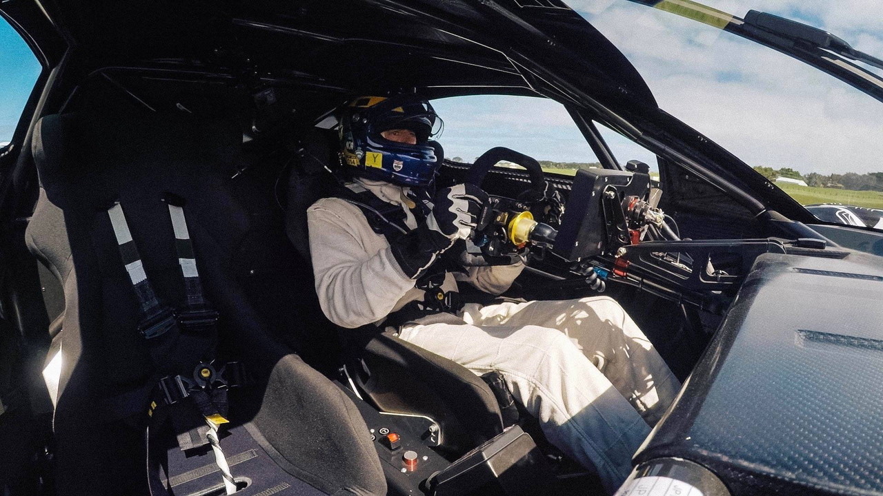 2018 Brabham BT62 (4)