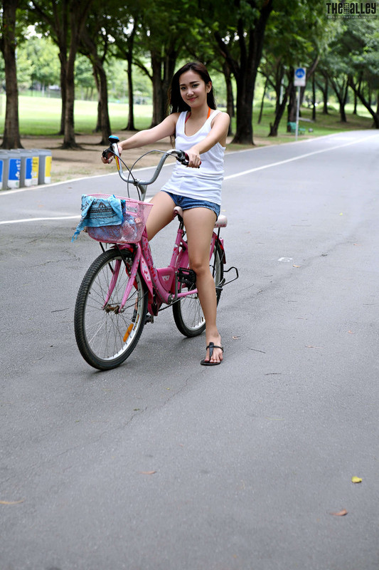 lolita-cheng-850005
