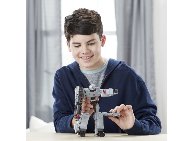 Transformers-Cyberverse-Ultimate-Megatron-008