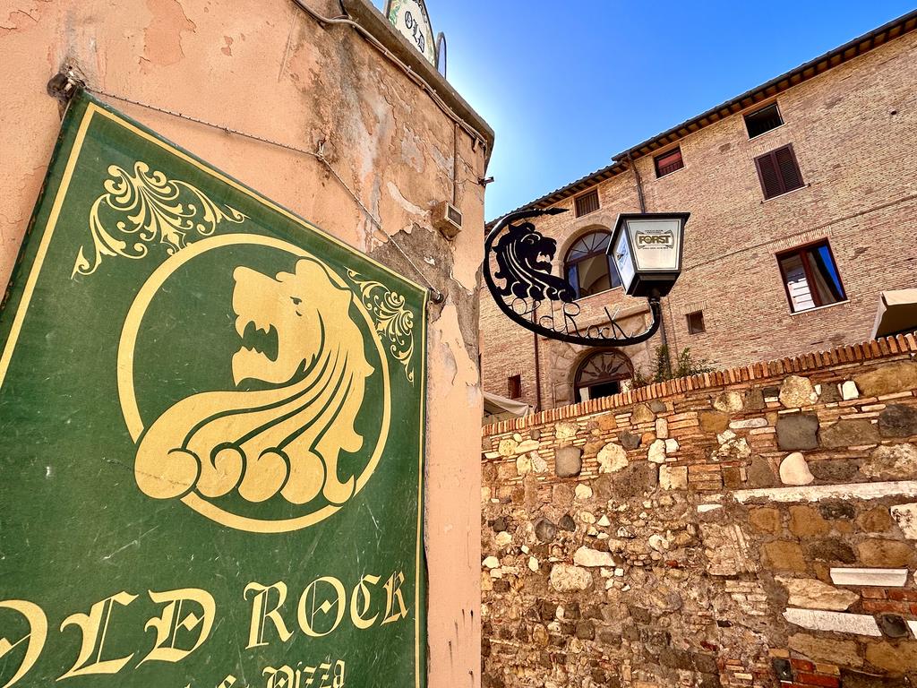 Жаркий сентябрь на побережье Тирренского моря. Жаркий сентябрь на побережье Тирренского моря.