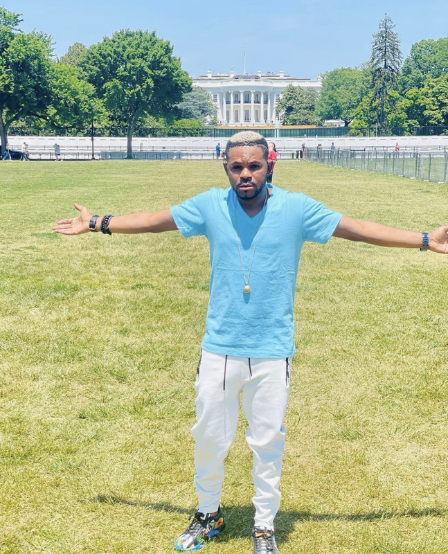 41BD8B7D-10CC-4116-B9AA-28A47E1F0B1F