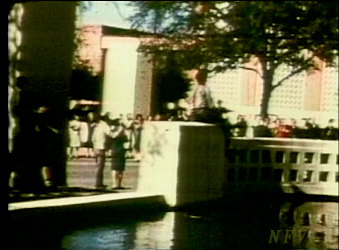 John-Martin-man-west-reflecting-pool.png