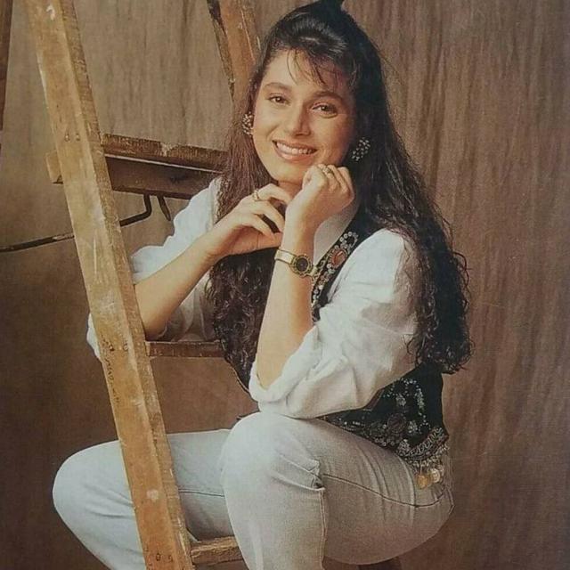 Neelam Kothari