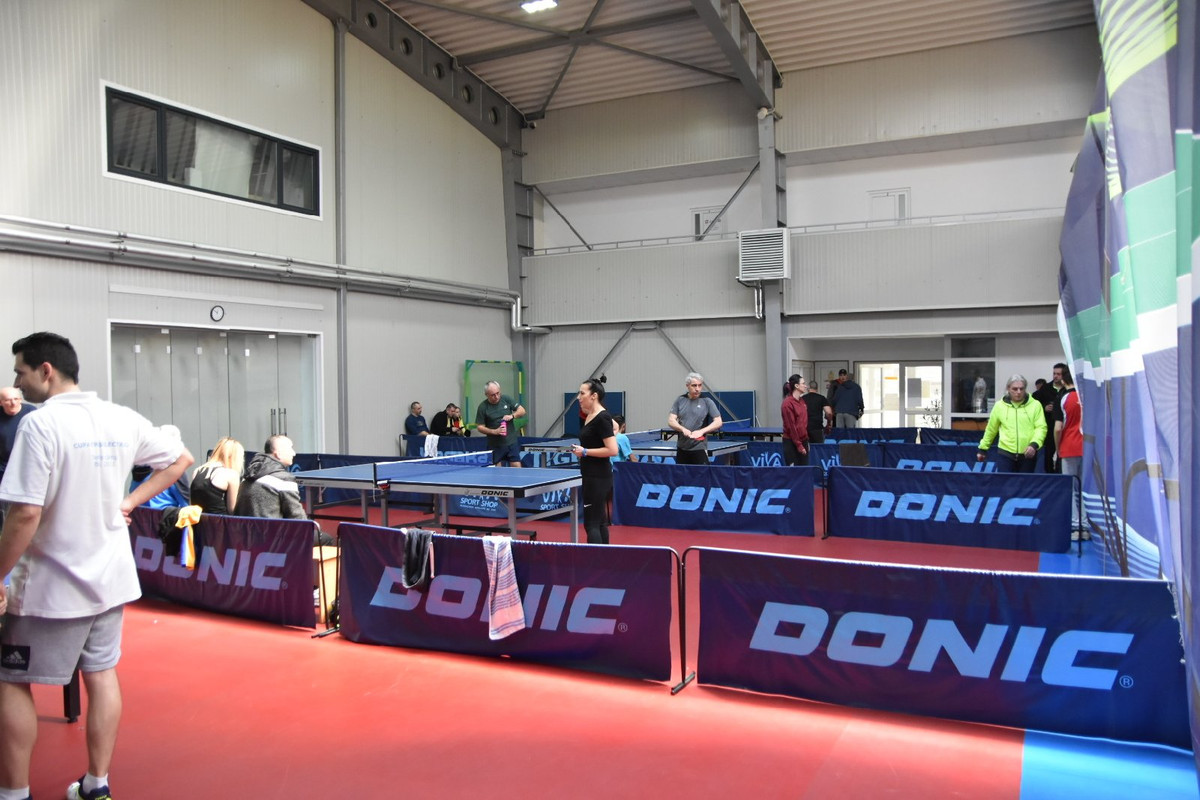 D9138506-E0C2-4685-8A21-A0F085DBF2AD