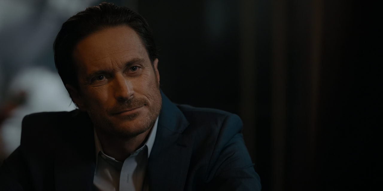 The.Cleaning.Lady.S01E08.Full.On.Gangsta.1080p.10bit.AMZN.WEB-DL.DDP5.1.HEVC-Vyndros.mkv_snapshot_23