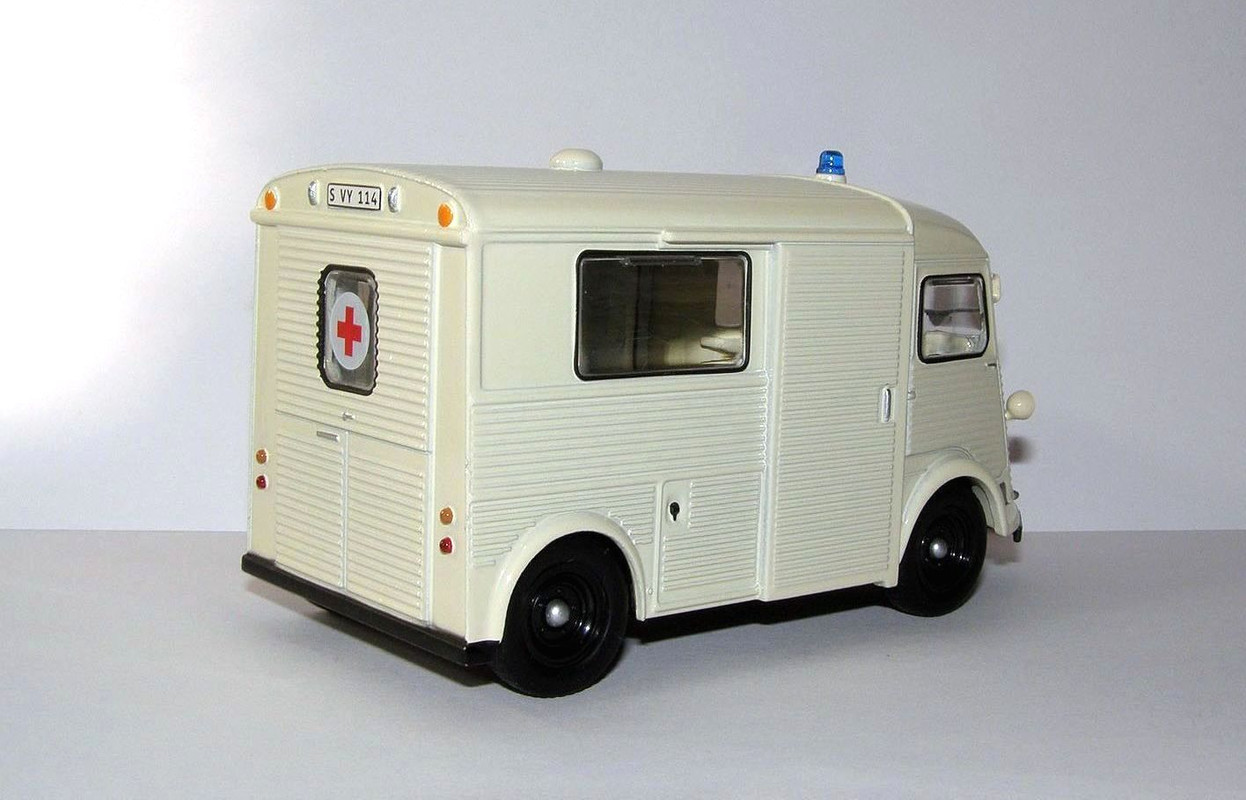 1963 Citroen Type H Deutsches Rotes Kreuz Ambulance (Atlas #7495 008) 2