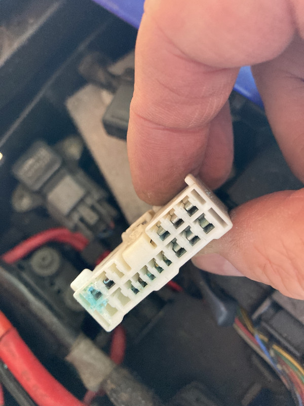 3B264E5E-6176-47E1-8392-ED5692CB2B3B