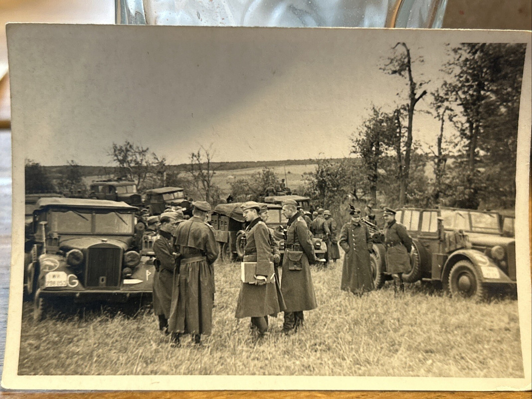 Foto Wk2 Wehrmacht Fahrzeug Kfz Pkw LKW Soldaten Front Kampf (3)