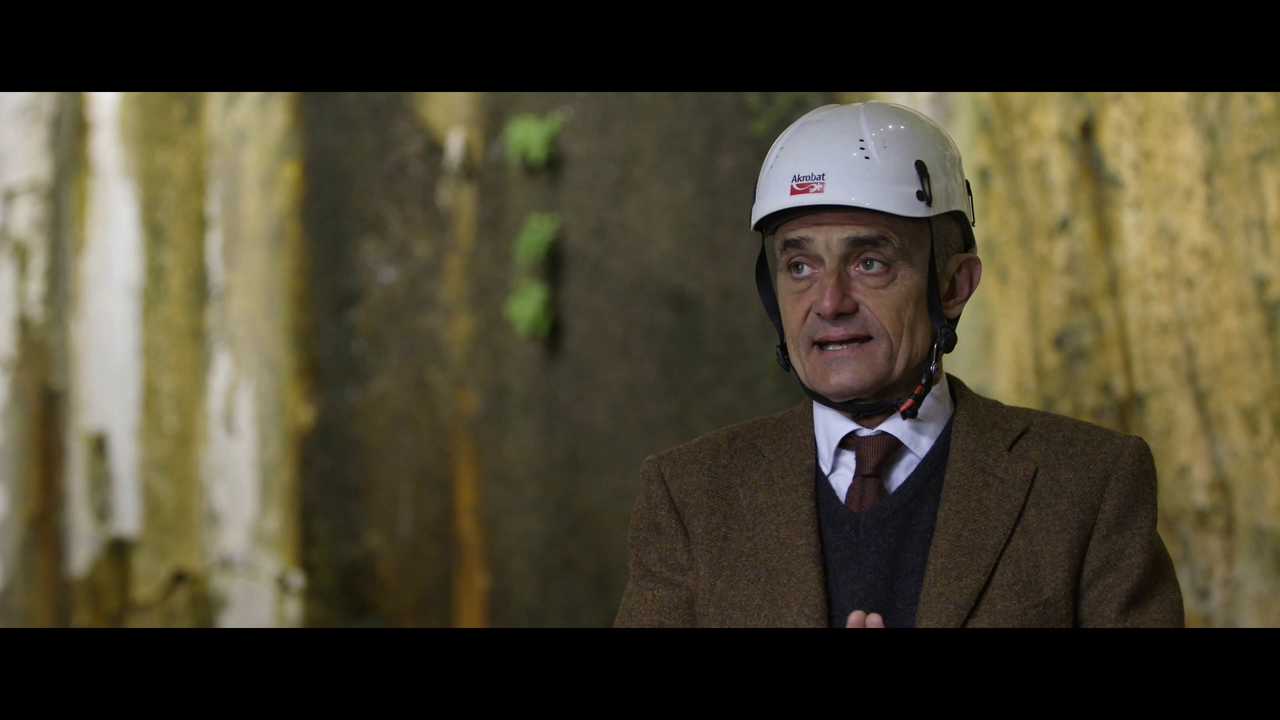 vlcsnap 2025 11 10 21h32m42s765