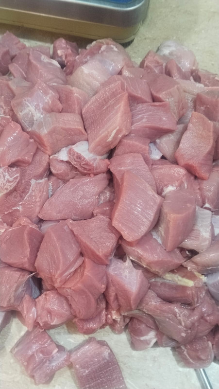 Fresh Veal Boneless Cubes