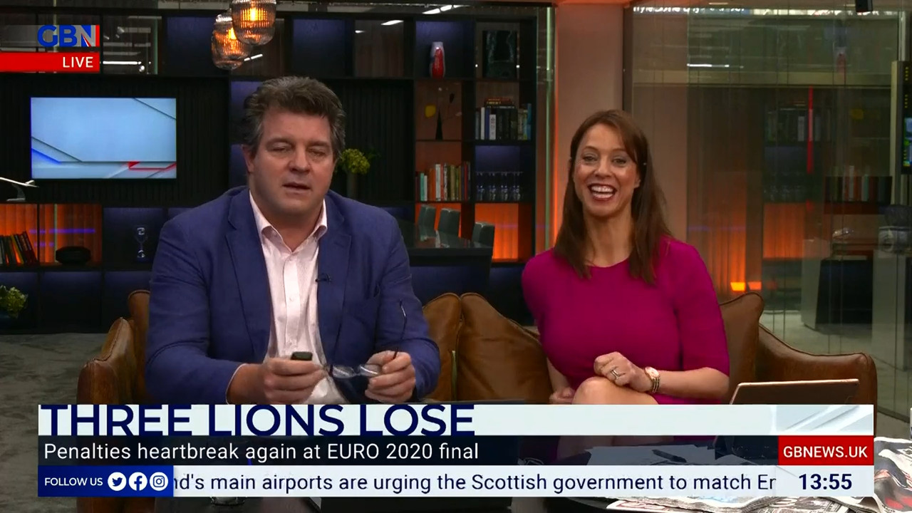 07.12 - 12.00.00 - DePiero & Halligan. What makes Britain tick. The n..._001.ts_snapshot_56.58.438