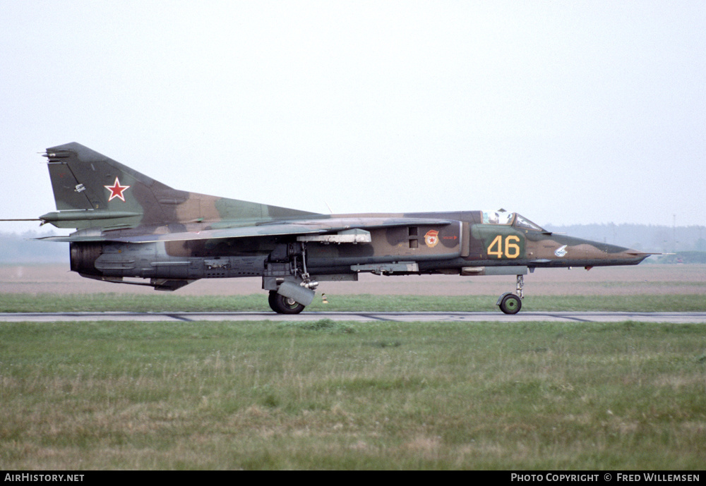 19 GvAPIB Mig-27D Yellow 46_61912561310_29.04.91