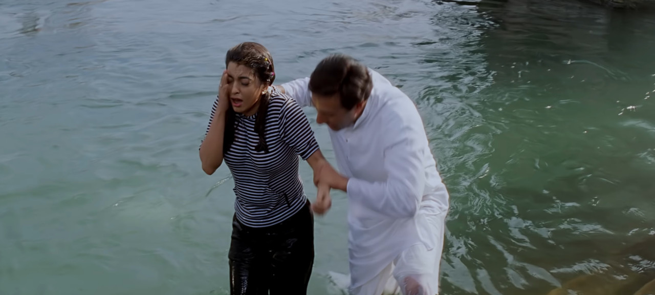 Screenshot_20211224-230703_MX Player Pro