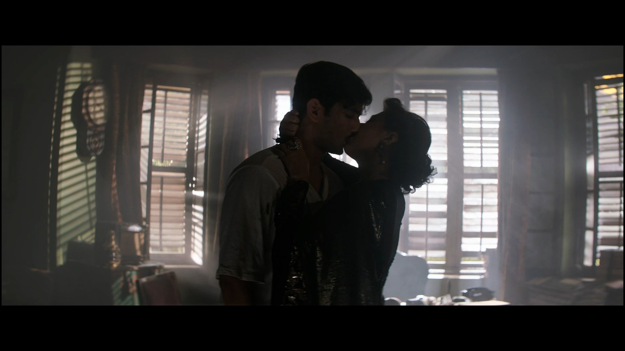 Swastika.Mukherjee_Detective.Byomkesh.Bakshy.00_03_24_18.Still020