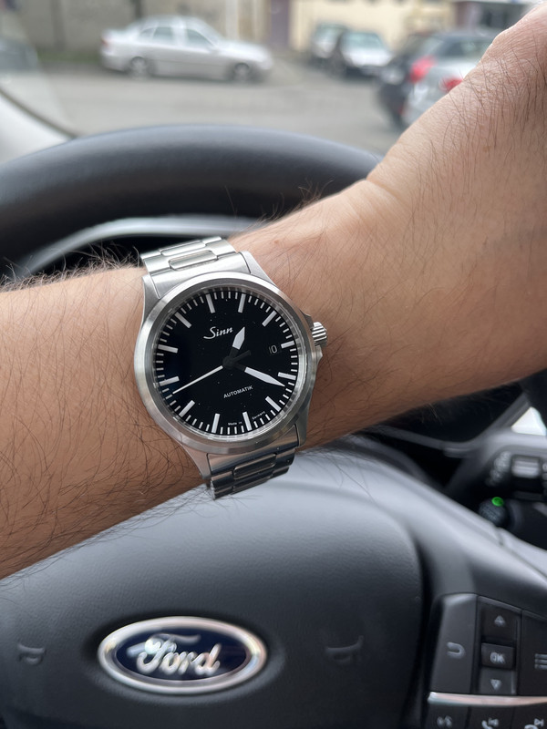 F8529C32-2C01-4D72-B10A-6F252B2C9FF4