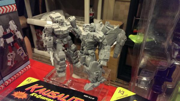 BsXz601CcAASpbs_1405200598