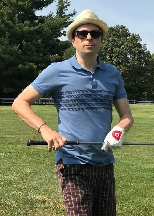 Rivers Cuomo 2025 Wife, net worth, tattoos, smoking & body facts Taddlr