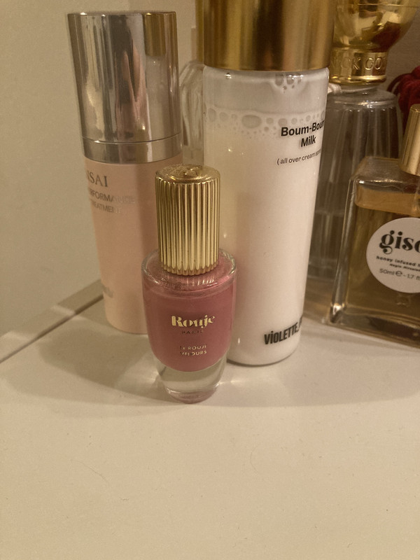 F0327C33-12F3-460C-BD89-DB0B79DD122F