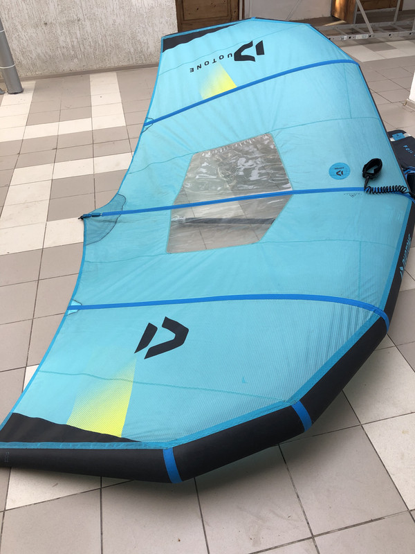 0A4945C0-5937-4CFF-ADAA-B59E5B2C056F