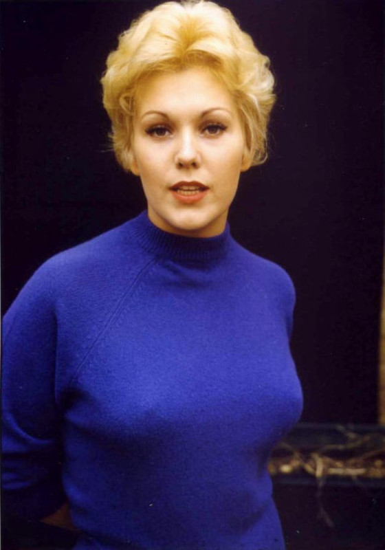 kim_novak_403