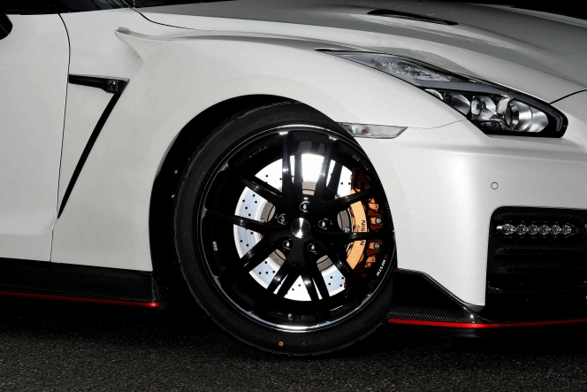 NISMO 2017 GT-R N-Attack package with NEW BBS WHEEL | Nissan GT-R