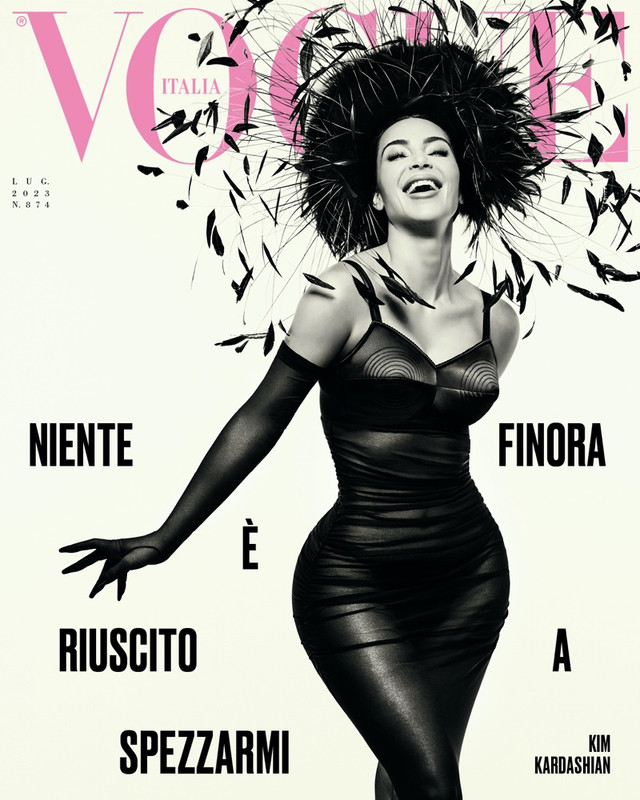 Kim Kardashian sulla cover di Vogue Italia di luglio 2023