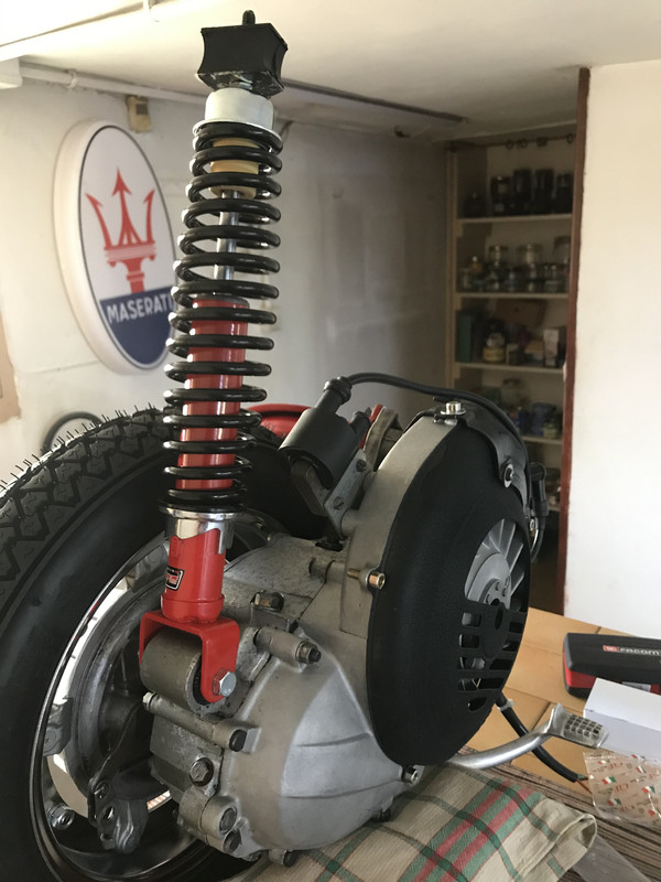 1E60A0D6-DEBC-4A13-94B0-63988367B35B