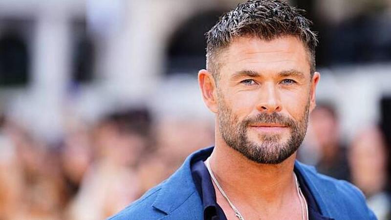 Крис Хемсуърт иска да се пробва в ММА: Вероятно ще свърша по гръб, с очи, пълни със звездички