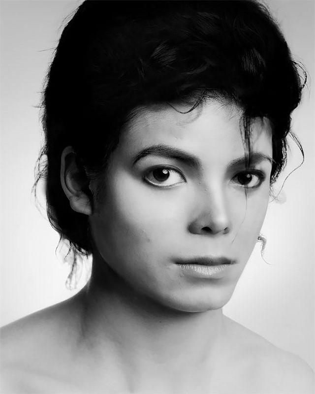 Художник создает жуткие портреты знаменитостей, сделанные из снимков других людей