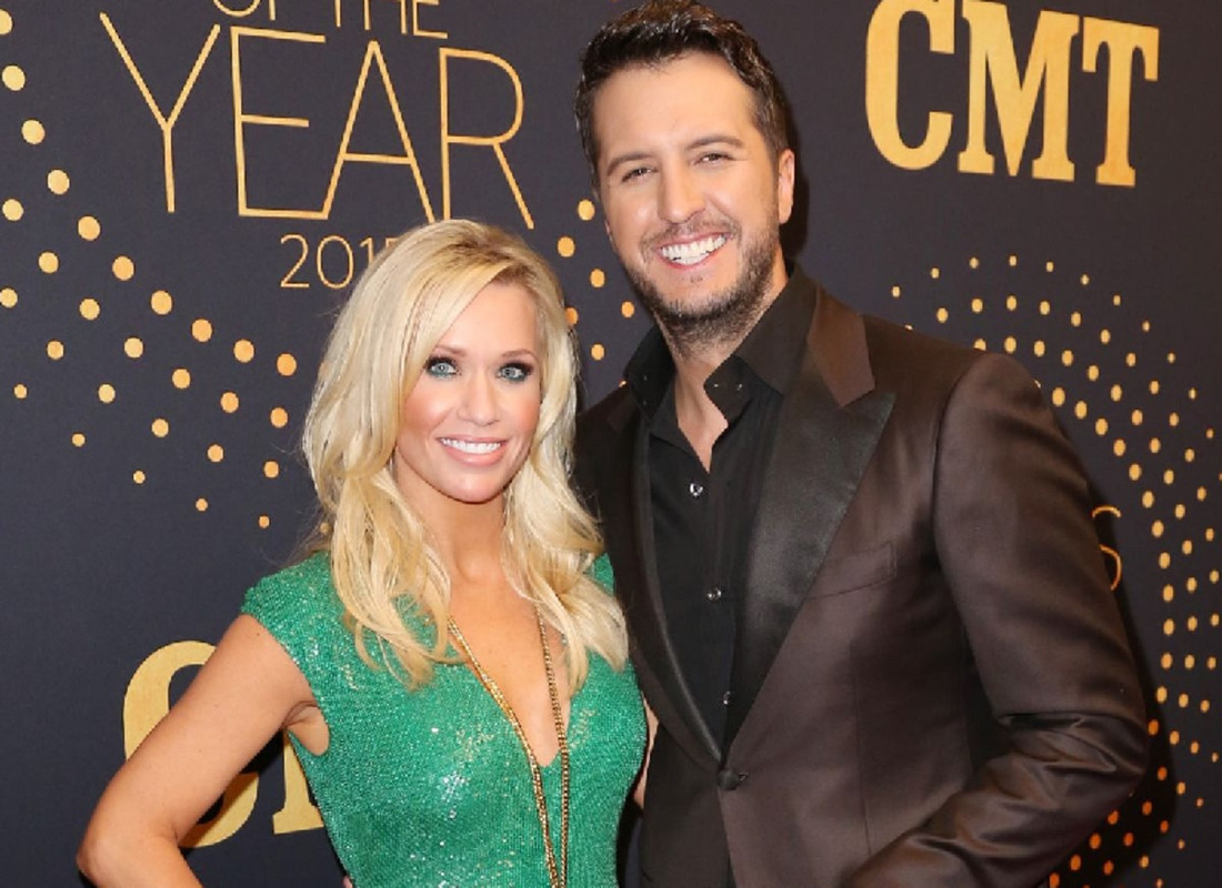 Luke Bryan with his wife Carolin Boyer