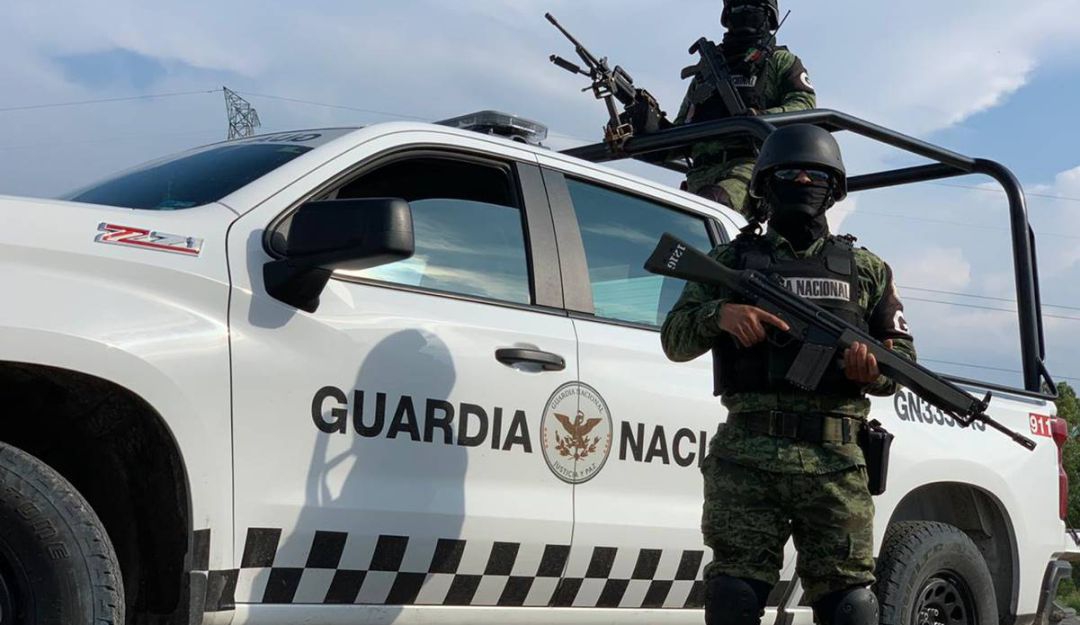 Guardia Nacional detiene a 2 hombres por robar un tráiler en Hidalgo