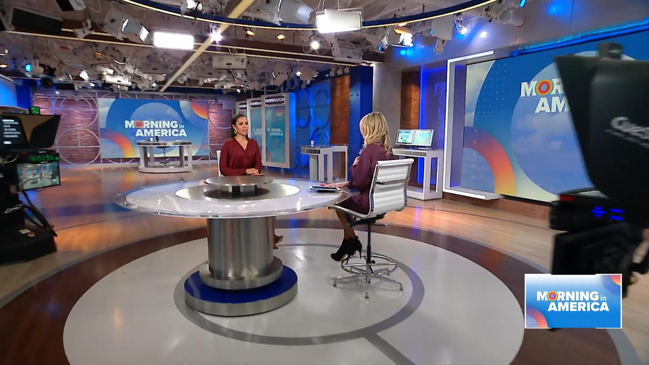 12.10 - 12.00.00 - Morning in America with Adrienne Bankert..ts_snapshot_00.53.00_[2021.12.10_20.44.