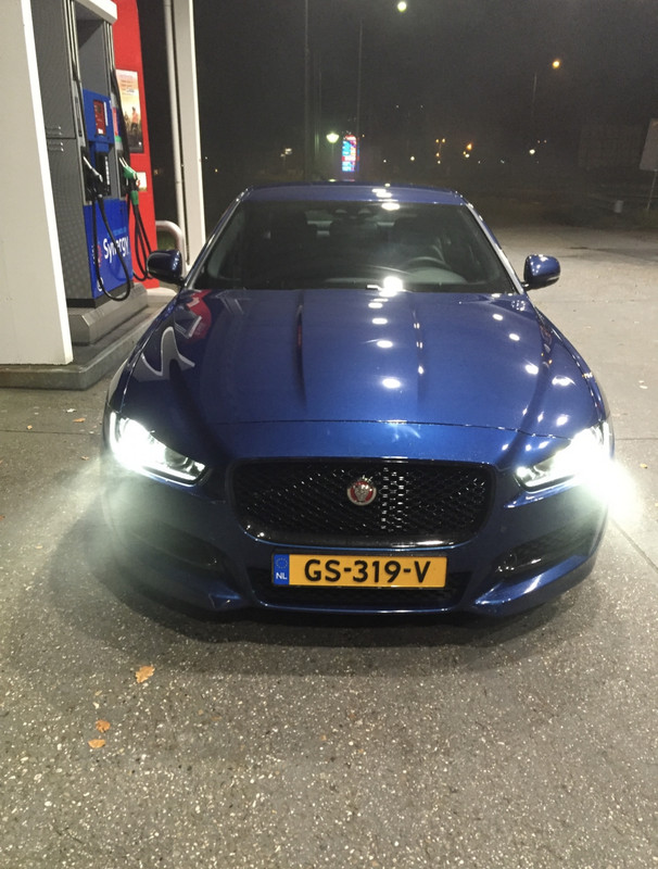 D6C6FF99-13D6-4B1C-A90B-9EA91771970C