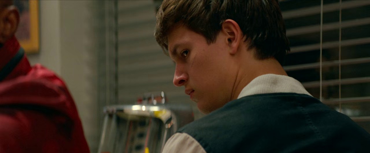 Baby-Driver-2017-English-Hindi-AMZN-WEB-DL-720p-HEVC-EAC3-6ch-MSub-mkv-0004