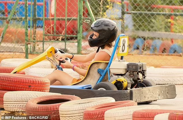 emmawatson-photogallery.blogspot.com (29)