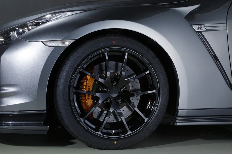 NISMO 2017 GT-R N-Attack package with NEW BBS WHEEL | Nissan GT-R