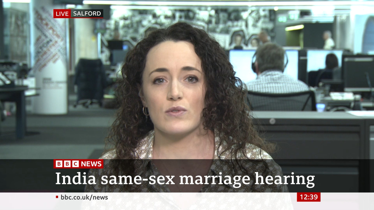 04.18 - 12.00.00 - BBC News. The latest news from the BBC. [S]..ts_snapshot_00.40.52.371