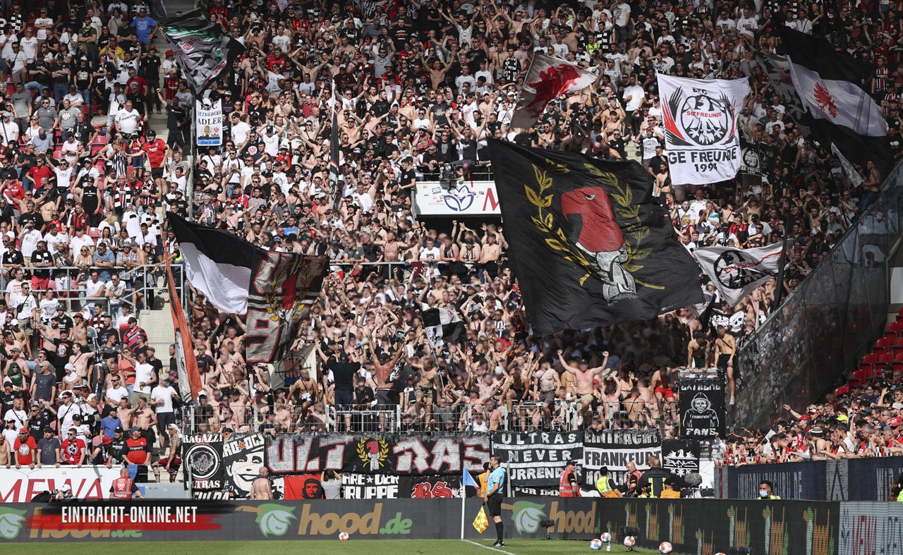 21-22-fsv-mainz-05-eintracht-frankfurt-022