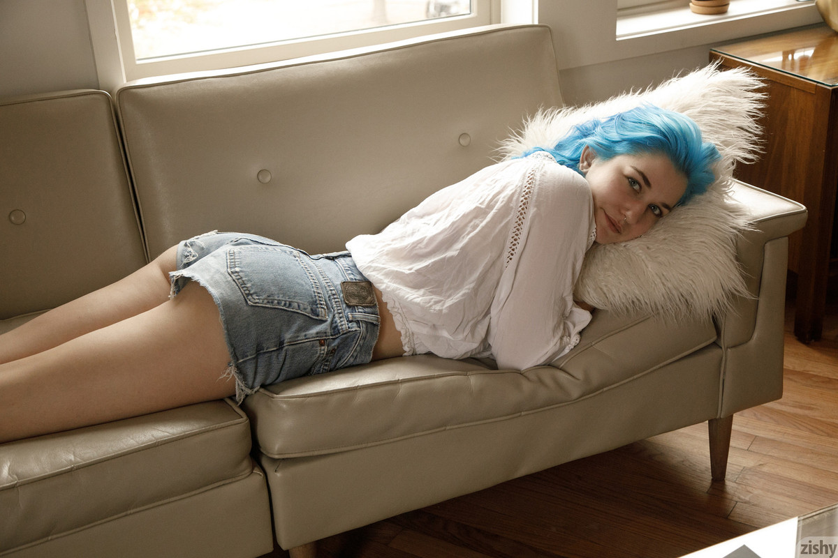 full_027_6496092459202243