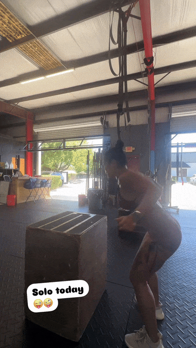 ezgif-768b47f5630623.gif