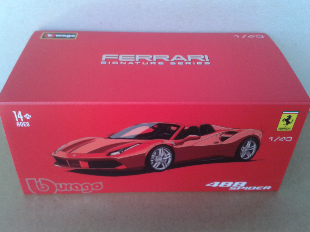 2016 Ferrari 488 Spider (Bburago Signature Series) (1)